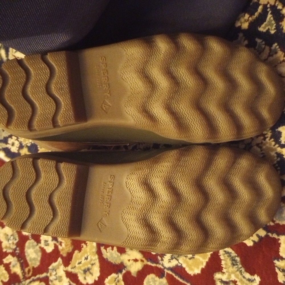 Sperry - Picture 3 of 5